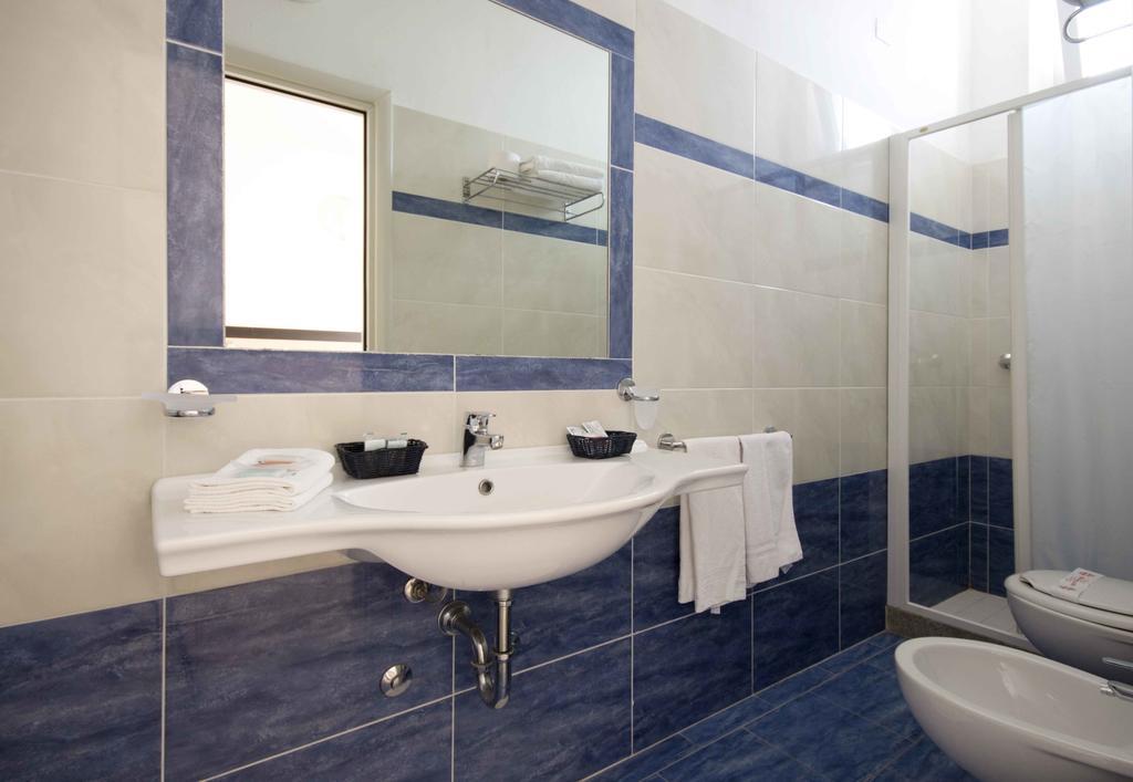 Hotel Veliero ริมินี ห้อง รูปภาพ